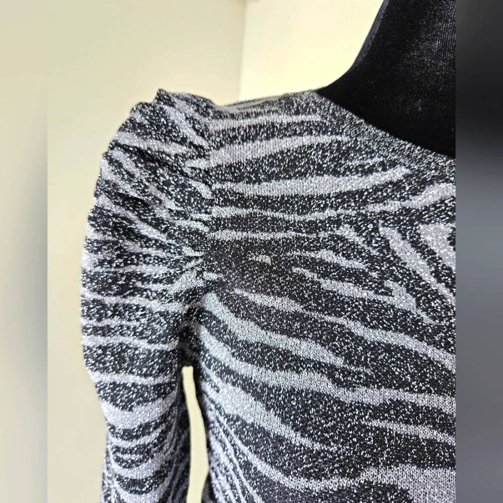 Express Metallic Sweater - Picture 3 of 5
